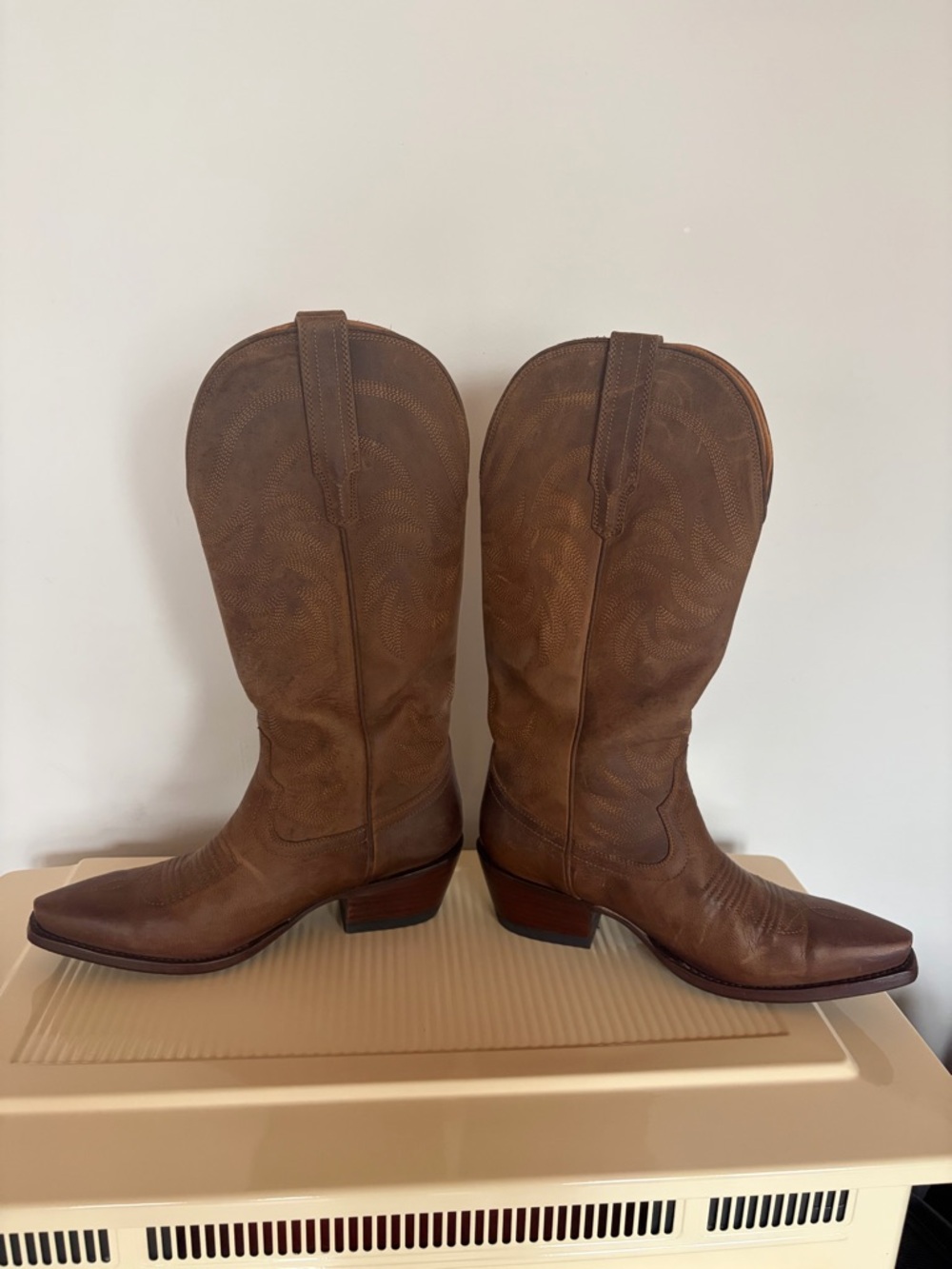 Tecovas The Annie Western Boot in Cafe - Picture 9 of 16